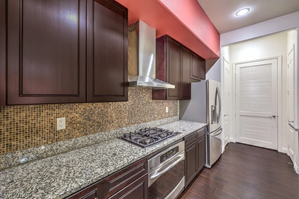 56 Serene, Las Vegas, NV 89123