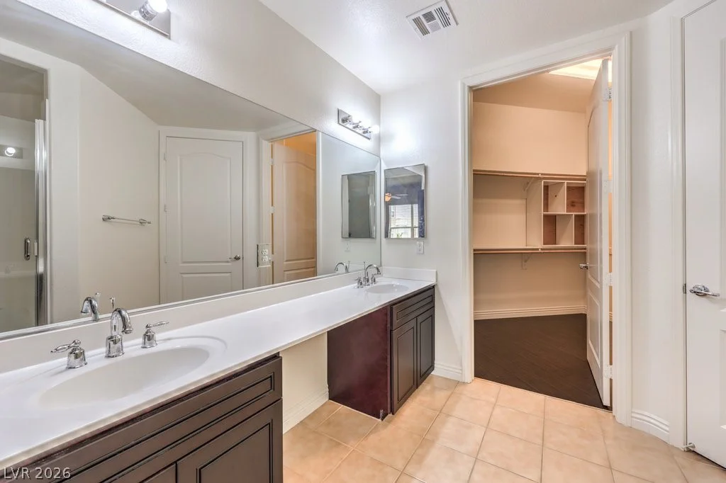 56 Serene, Las Vegas, NV 89123
