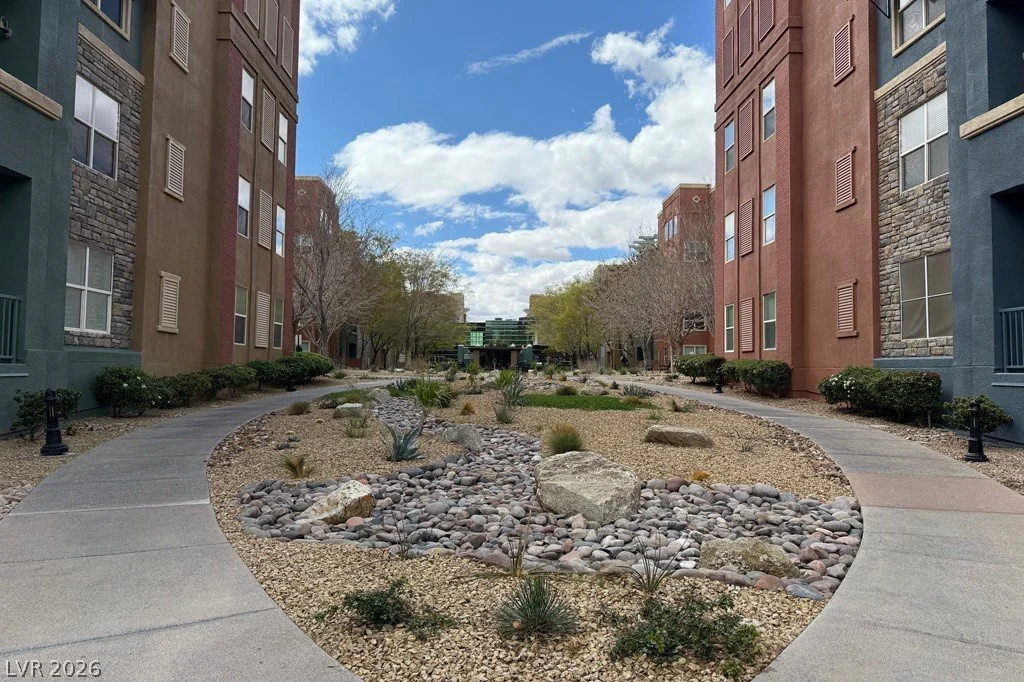 56 Serene, Las Vegas, NV 89123