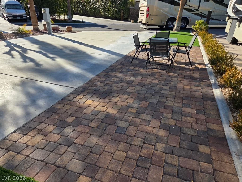 8175 Arville, Las Vegas, NV 89139