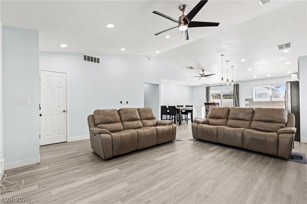 433 Old Palms, Las Vegas, NV 89123