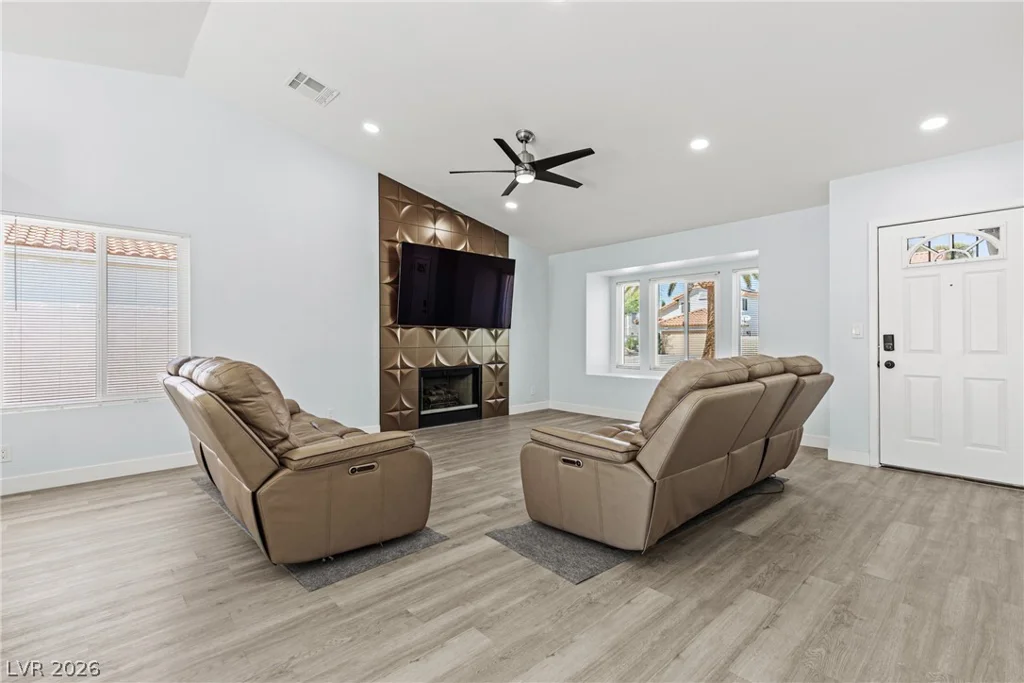 433 Old Palms, Las Vegas, NV 89123
