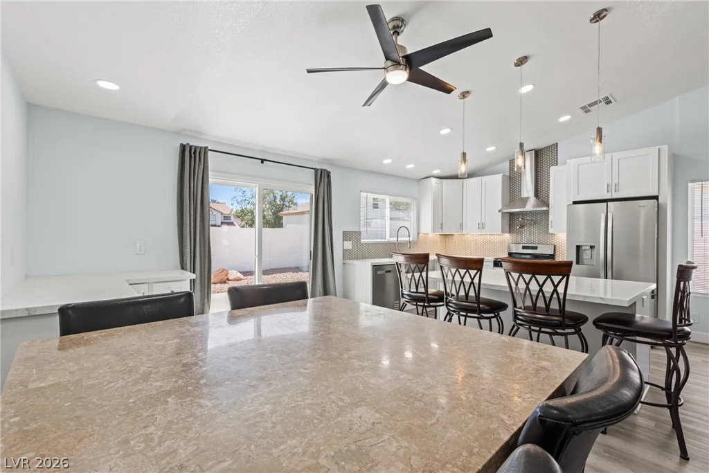 433 Old Palms, Las Vegas, NV 89123