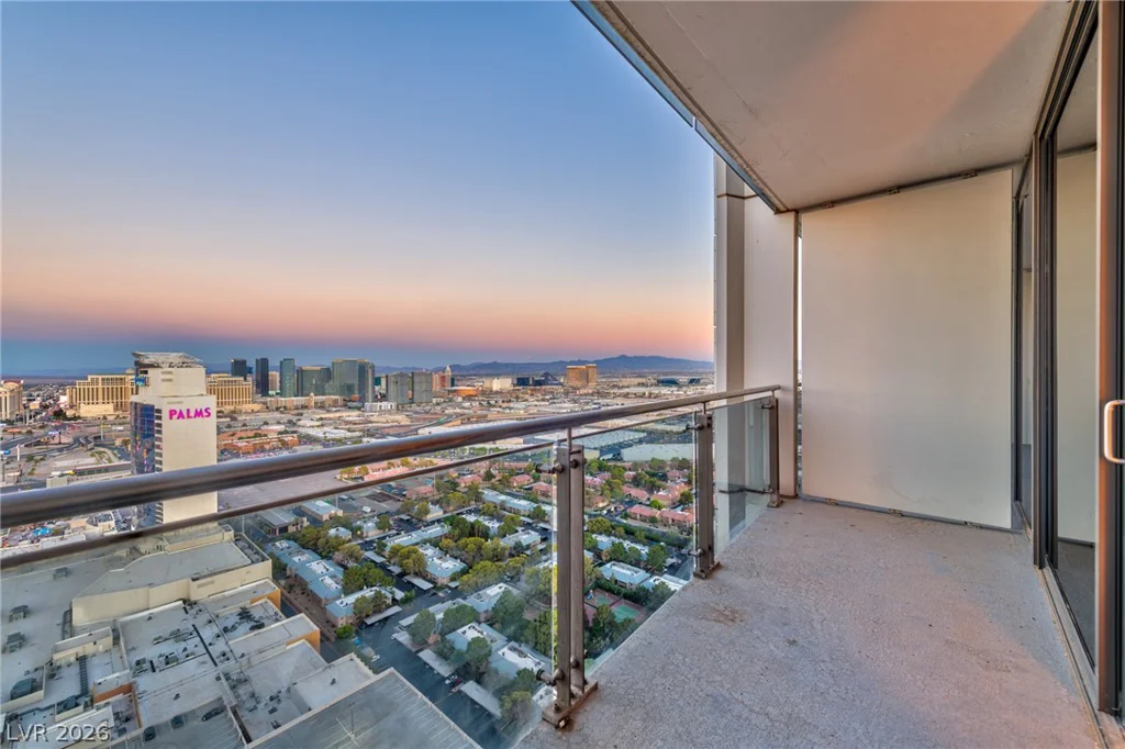 4381 Flamingo, Las Vegas, NV 89103