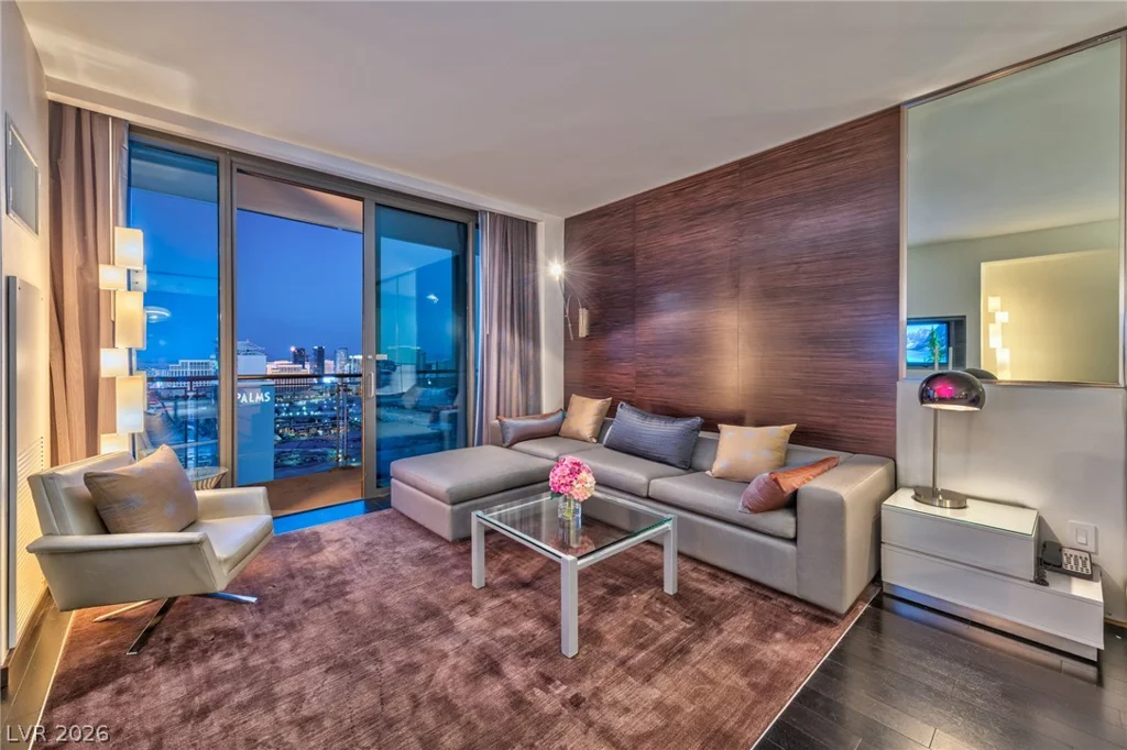 4381 Flamingo, Las Vegas, NV 89103