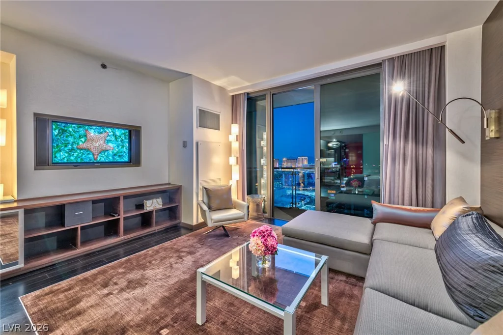 4381 Flamingo, Las Vegas, NV 89103