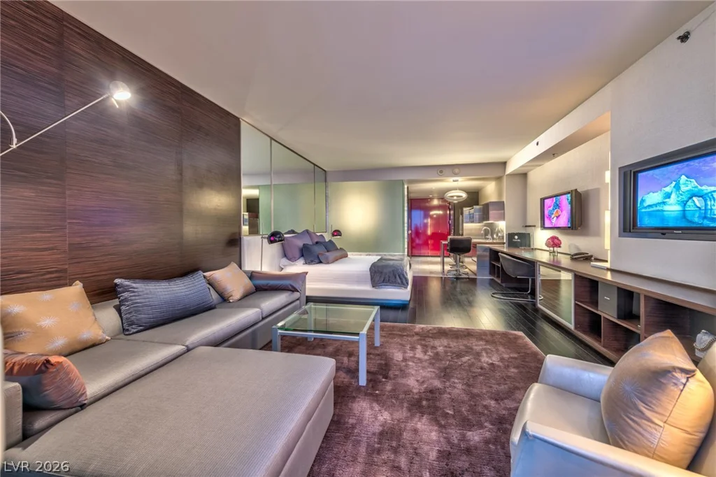 4381 Flamingo, Las Vegas, NV 89103