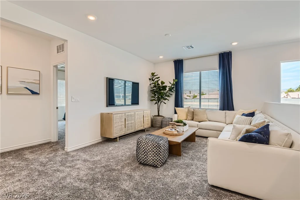 8358 Caldera Hills, Las Vegas, NV 89147