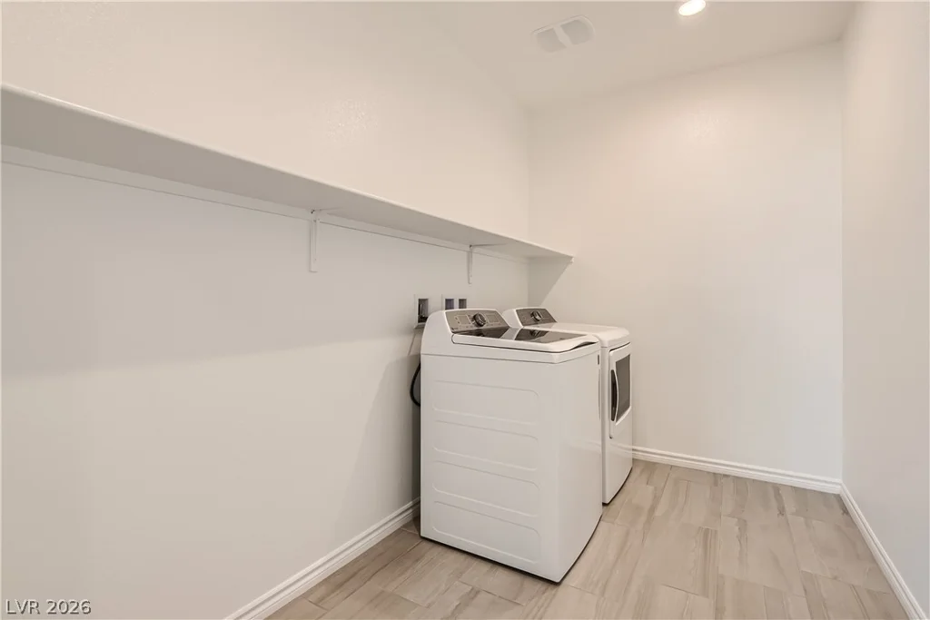 8358 Caldera Hills, Las Vegas, NV 89147
