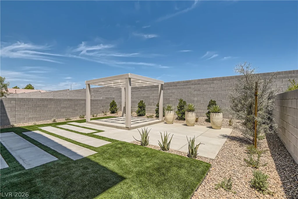 8358 Caldera Hills, Las Vegas, NV 89147