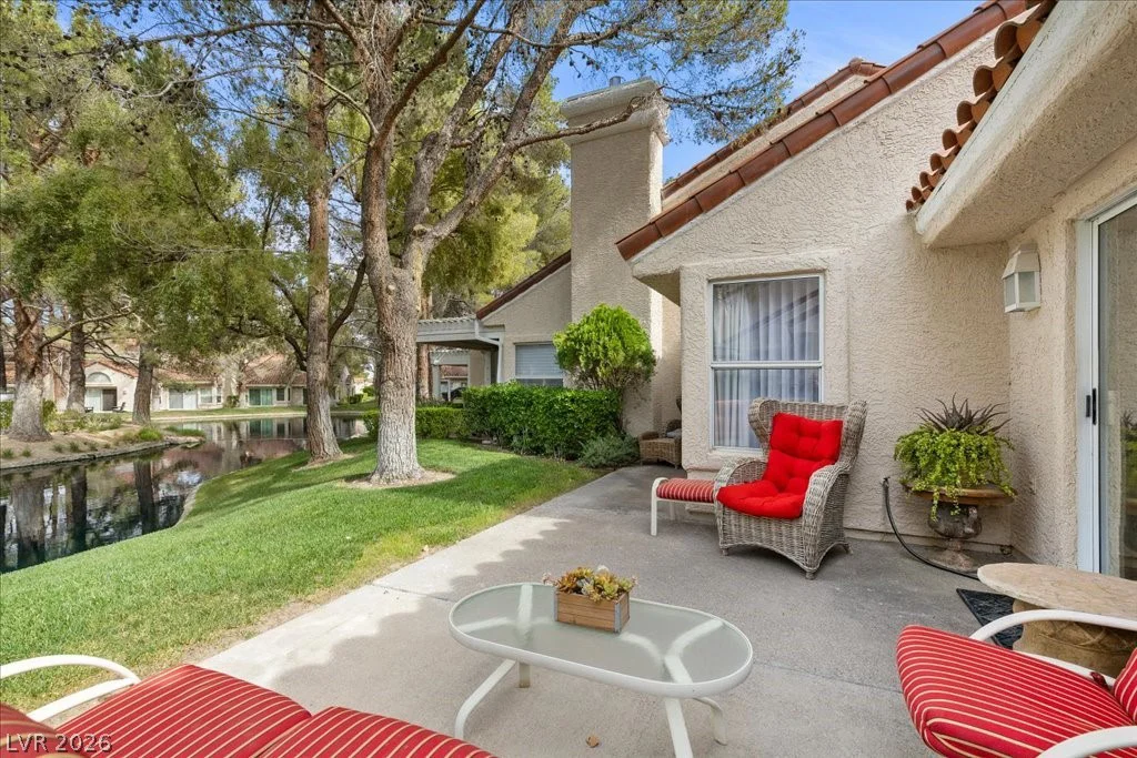 7058 Big Springs, Las Vegas, NV 89113