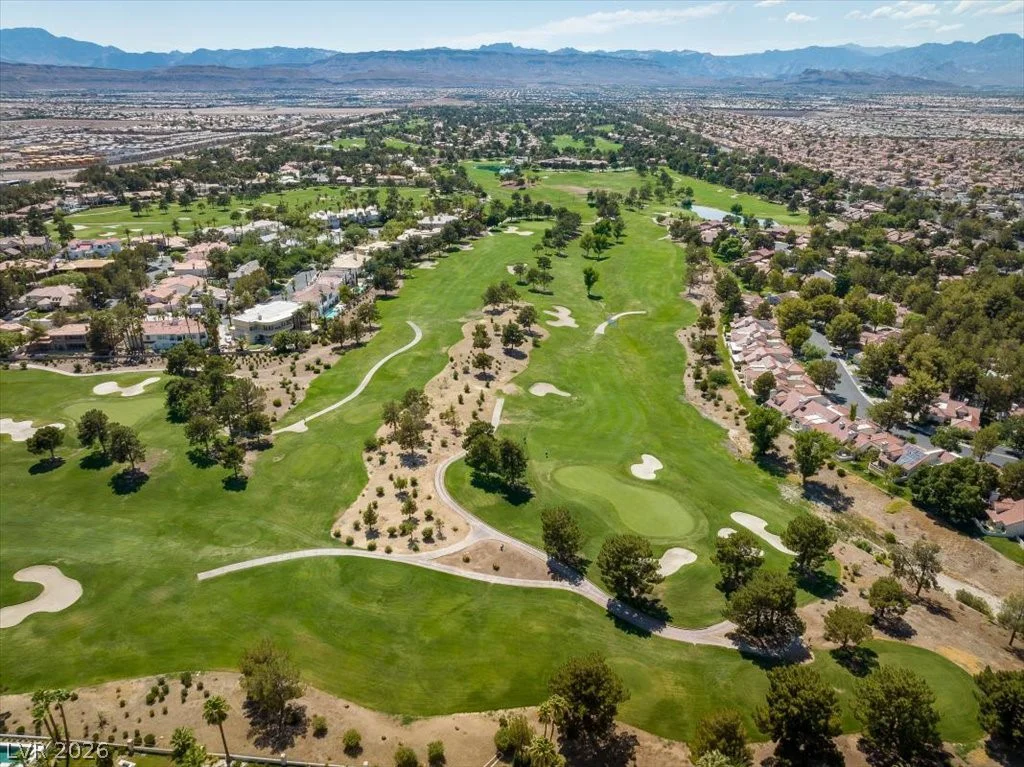 7058 Big Springs, Las Vegas, NV 89113
