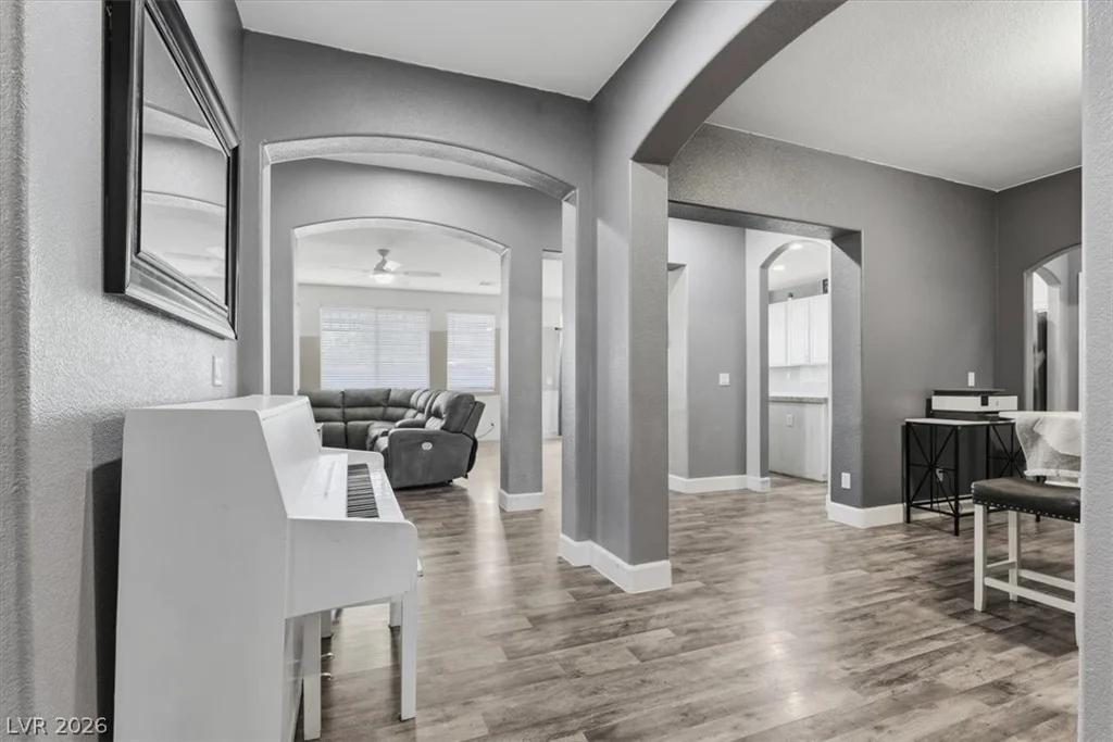 8641 Vivid Violet, Las Vegas, NV 89143