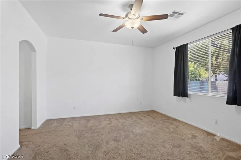8641 Vivid Violet, Las Vegas, NV 89143