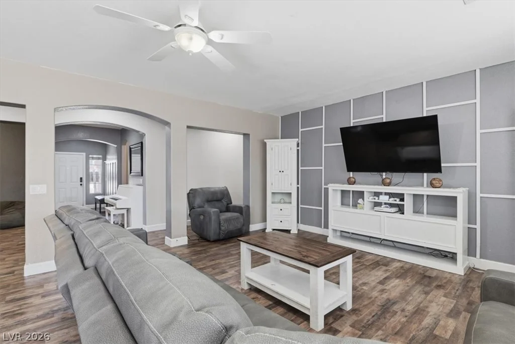 8641 Vivid Violet, Las Vegas, NV 89143