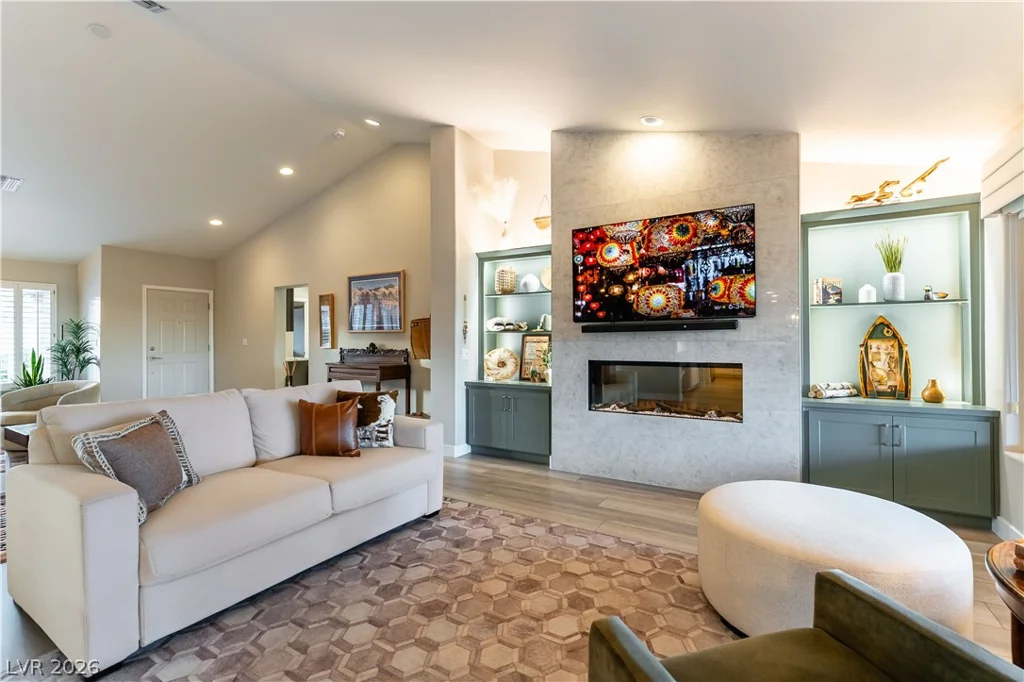2716 Tumble Brook, Las Vegas, NV 89134