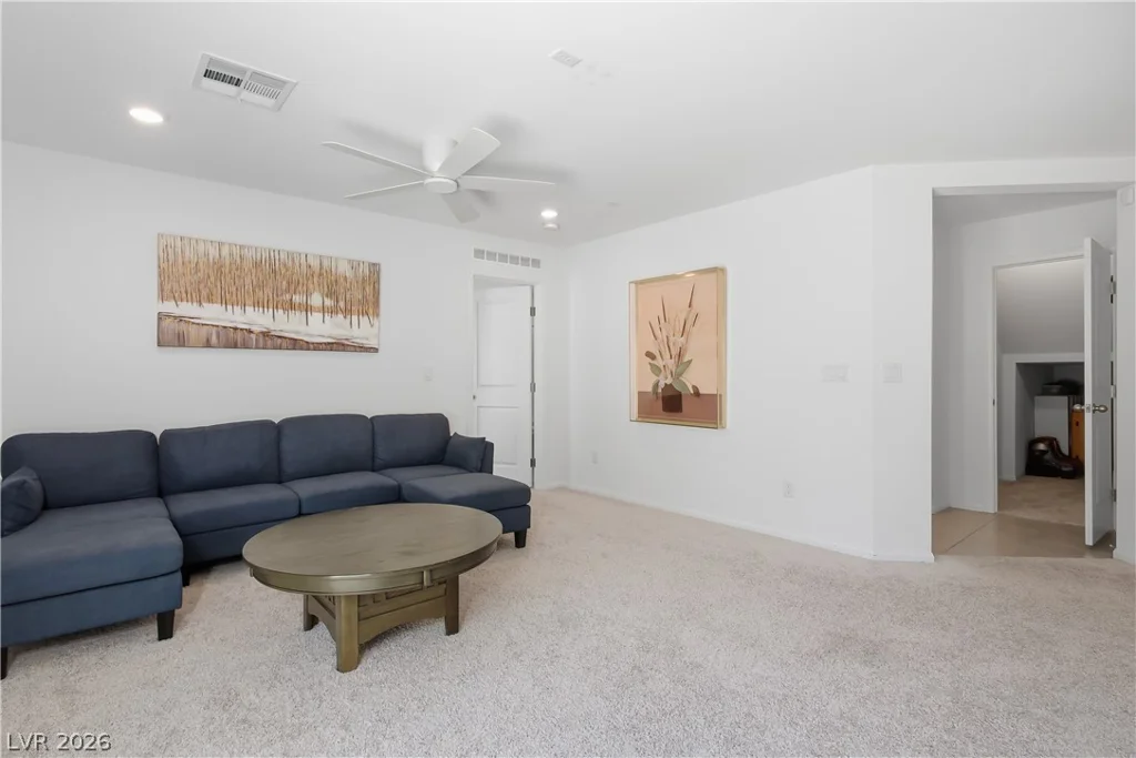 10464 Rose Palisade, Las Vegas, NV 89141