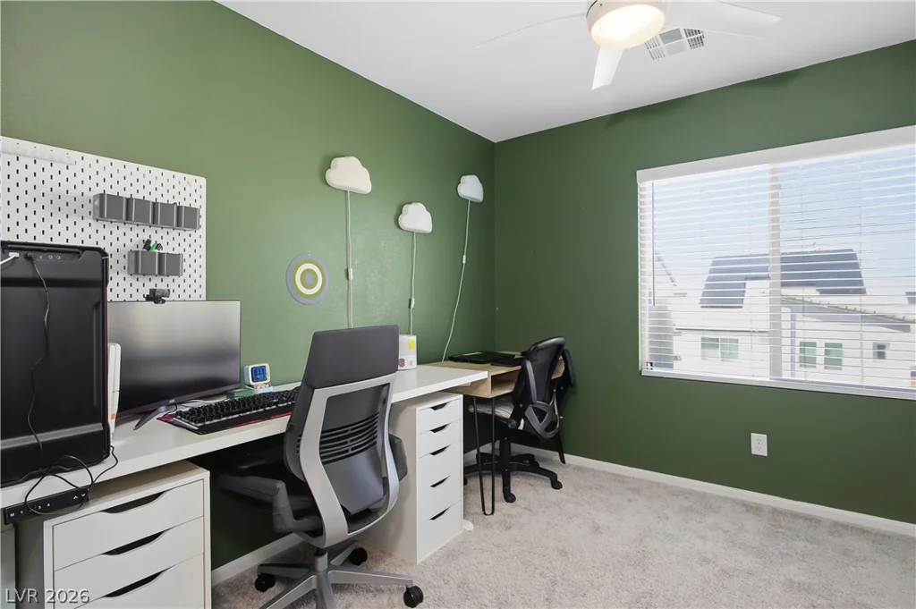 10464 Rose Palisade, Las Vegas, NV 89141