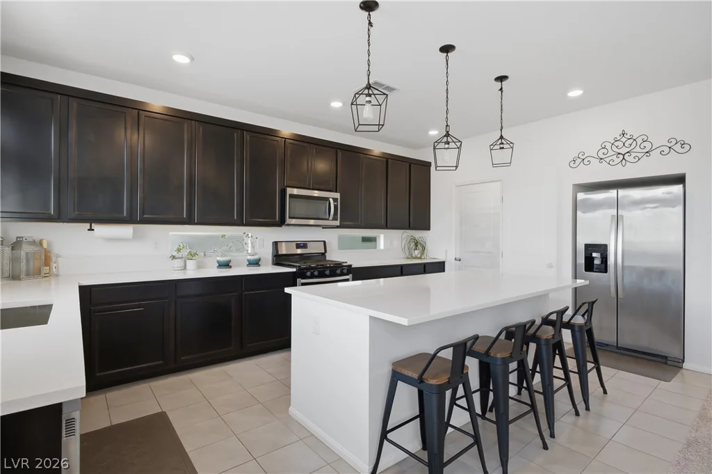 10464 Rose Palisade, Las Vegas, NV 89141