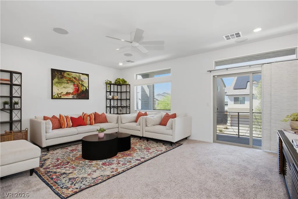 10464 Rose Palisade, Las Vegas, NV 89141