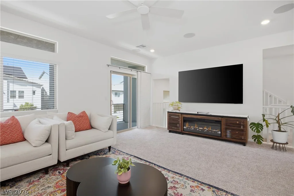 10464 Rose Palisade, Las Vegas, NV 89141