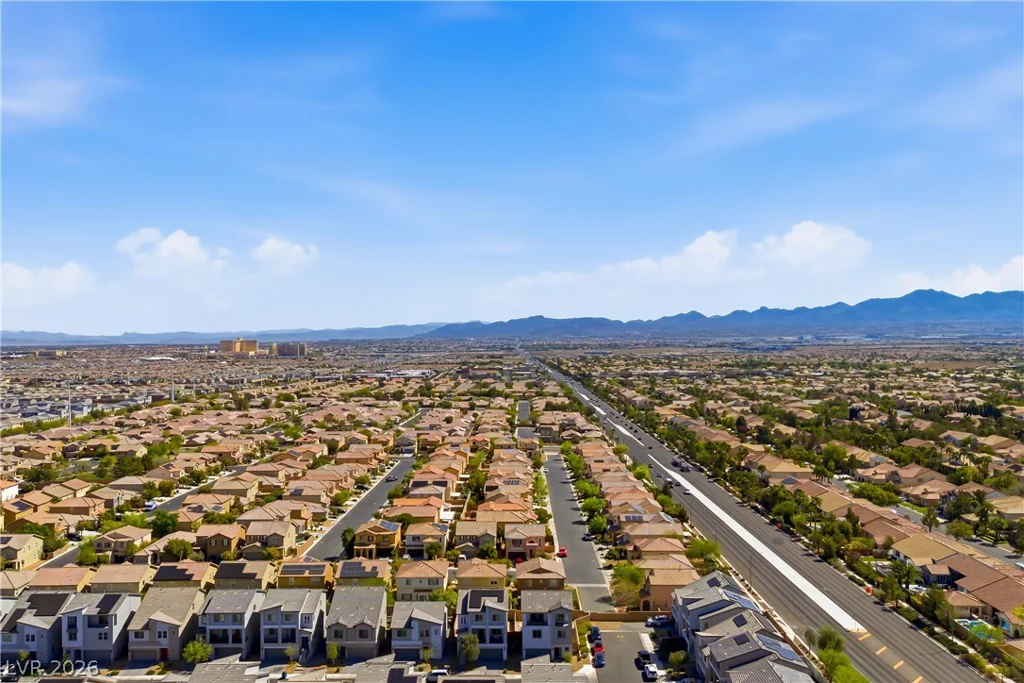 10464 Rose Palisade, Las Vegas, NV 89141