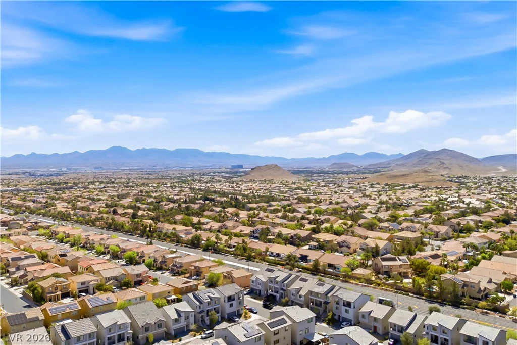 10464 Rose Palisade, Las Vegas, NV 89141