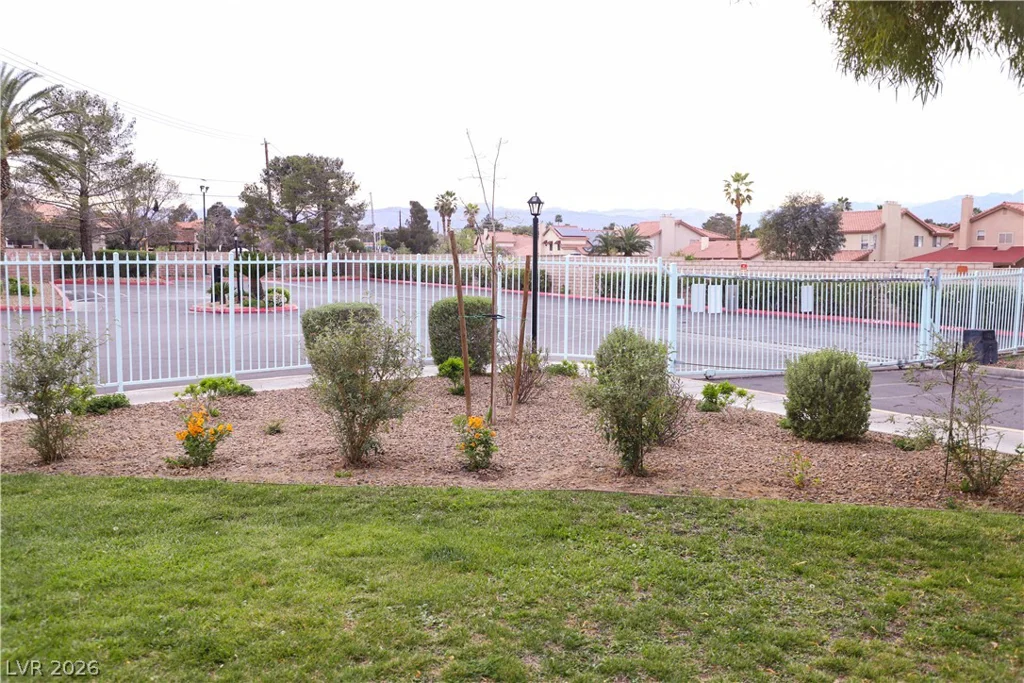 4861 Torrey Pines, Las Vegas, NV 89103