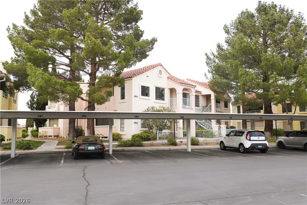 4861 Torrey Pines, Las Vegas, NV 89103