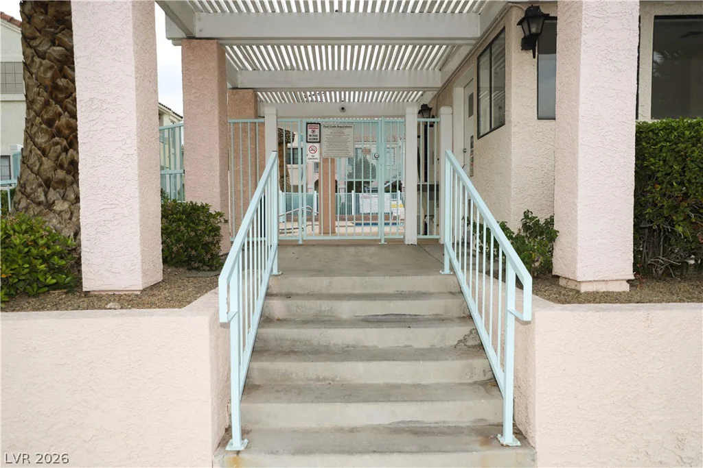 4861 Torrey Pines, Las Vegas, NV 89103