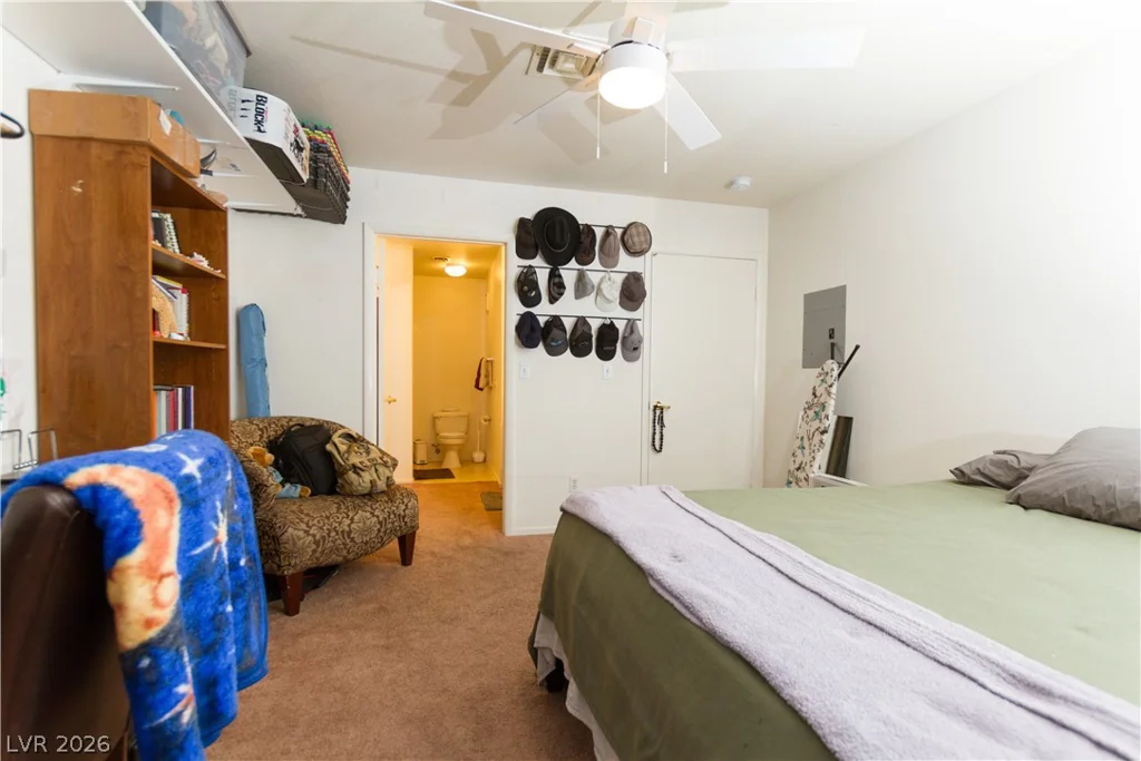 4861 Torrey Pines, Las Vegas, NV 89103