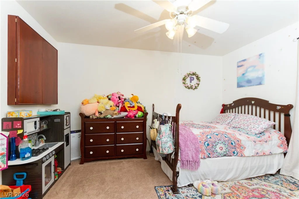 4861 Torrey Pines, Las Vegas, NV 89103