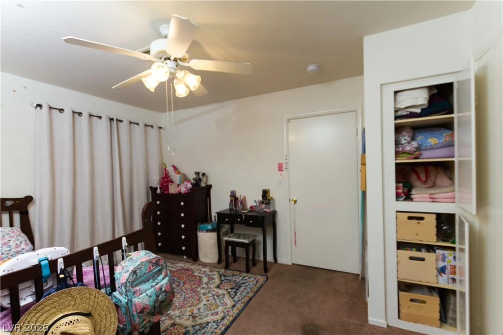 4861 Torrey Pines, Las Vegas, NV 89103