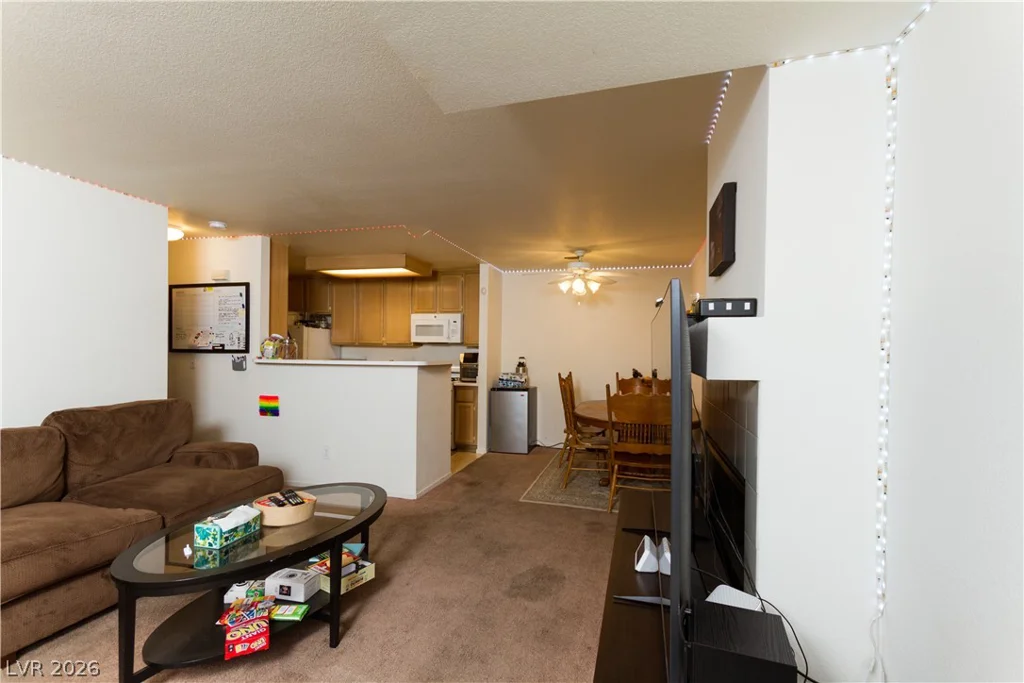 4861 Torrey Pines, Las Vegas, NV 89103