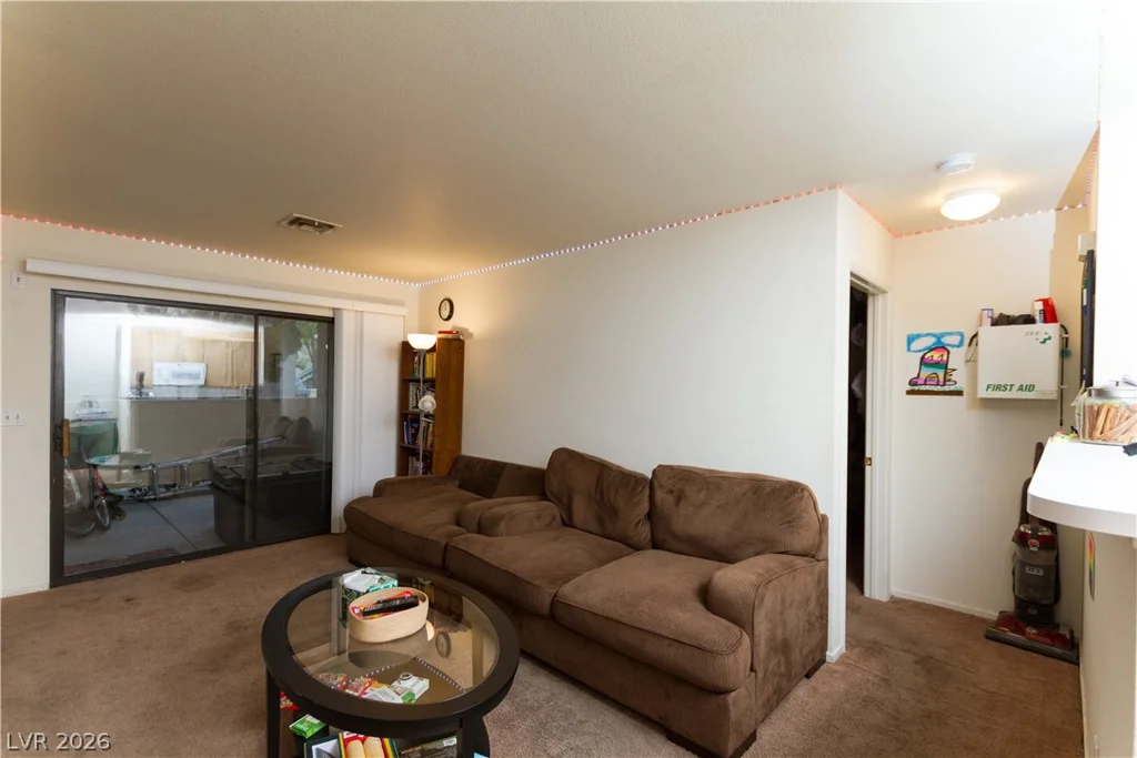 4861 Torrey Pines, Las Vegas, NV 89103