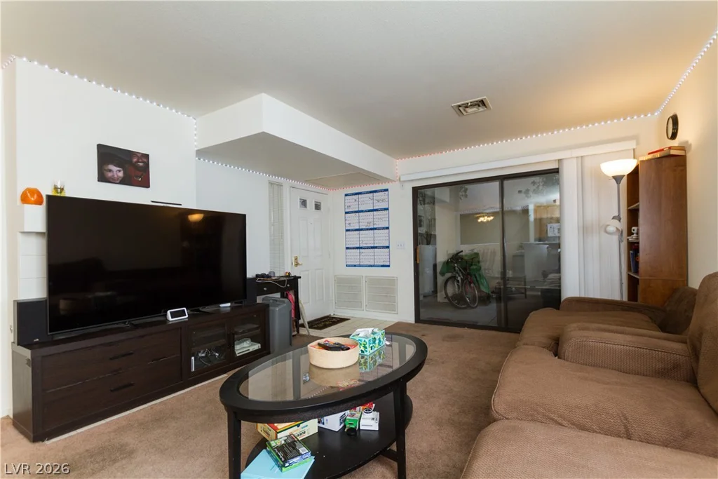 4861 Torrey Pines, Las Vegas, NV 89103