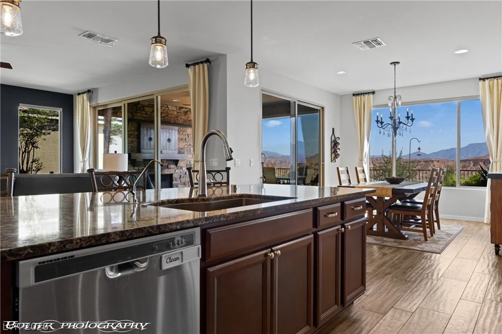 1262 Serenity Ridge, Mesquite, NV 89034