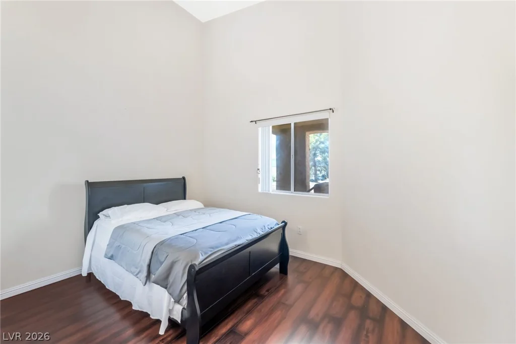 900 Heavenly Hills, Las Vegas, NV 89145