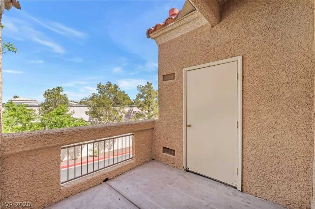 900 Heavenly Hills, Las Vegas, NV 89145