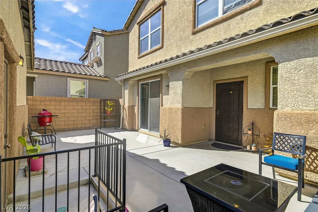 8796 Salvestrin Point, Las Vegas, NV 89148
