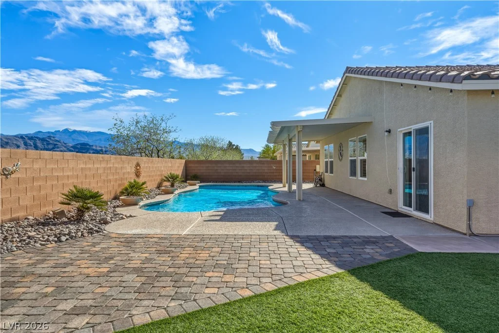 3940 Gunnison, Pahrump, NV 89061