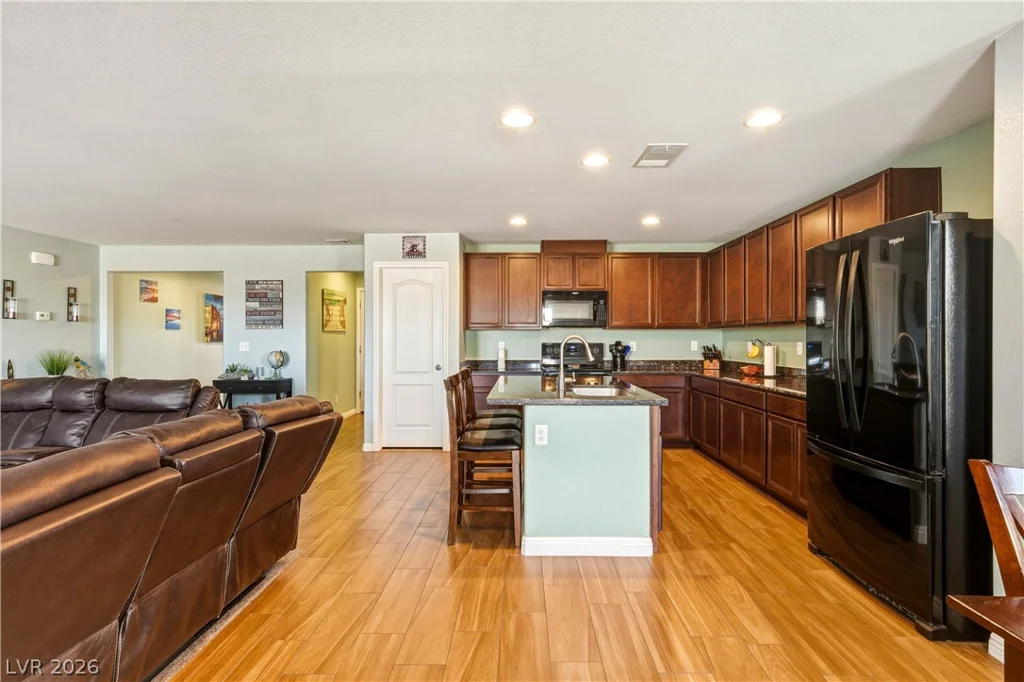 3940 Gunnison, Pahrump, NV 89061