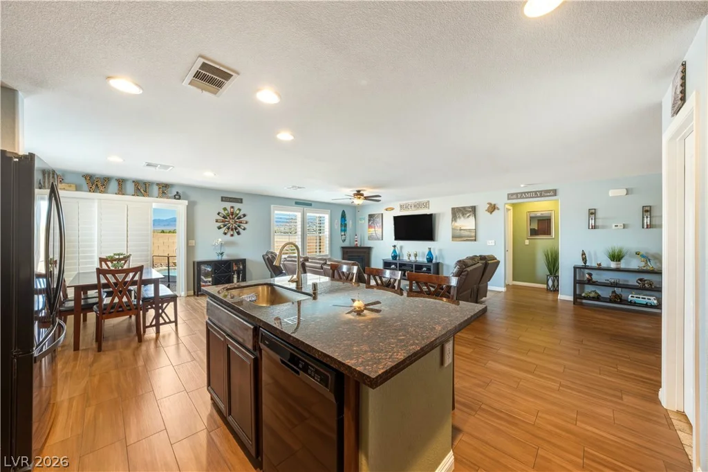 3940 Gunnison, Pahrump, NV 89061