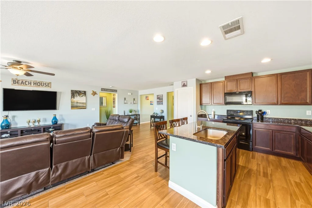 3940 Gunnison, Pahrump, NV 89061