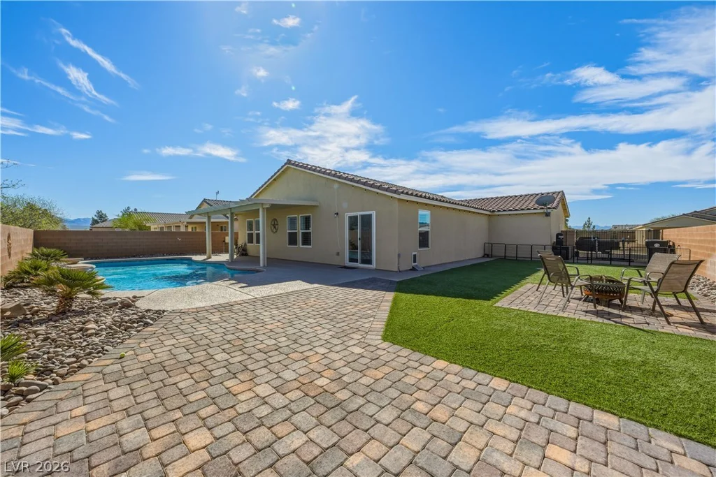 3940 Gunnison, Pahrump, NV 89061