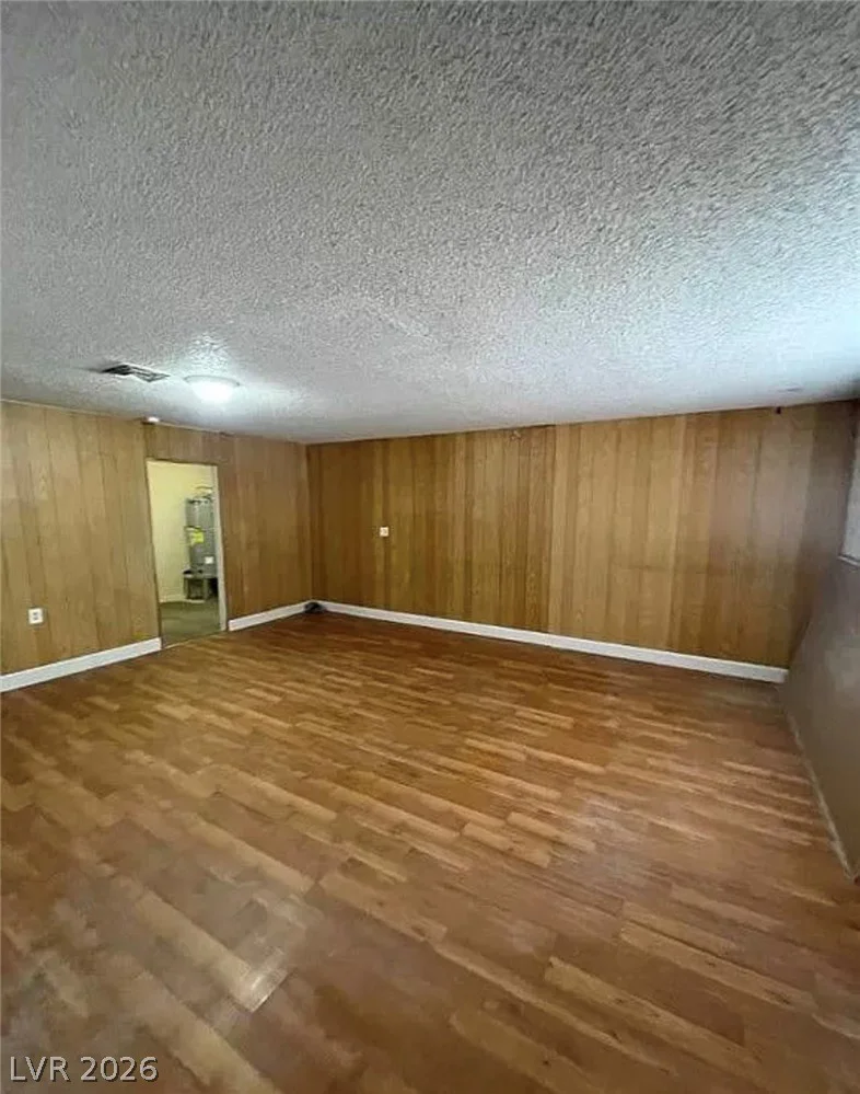 4341 San Mateo, North Las Vegas, NV 89032