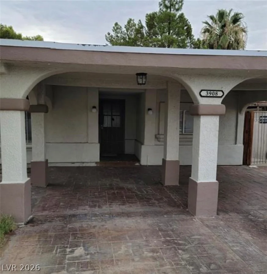 3908 Montebello, Las Vegas, NV 89110