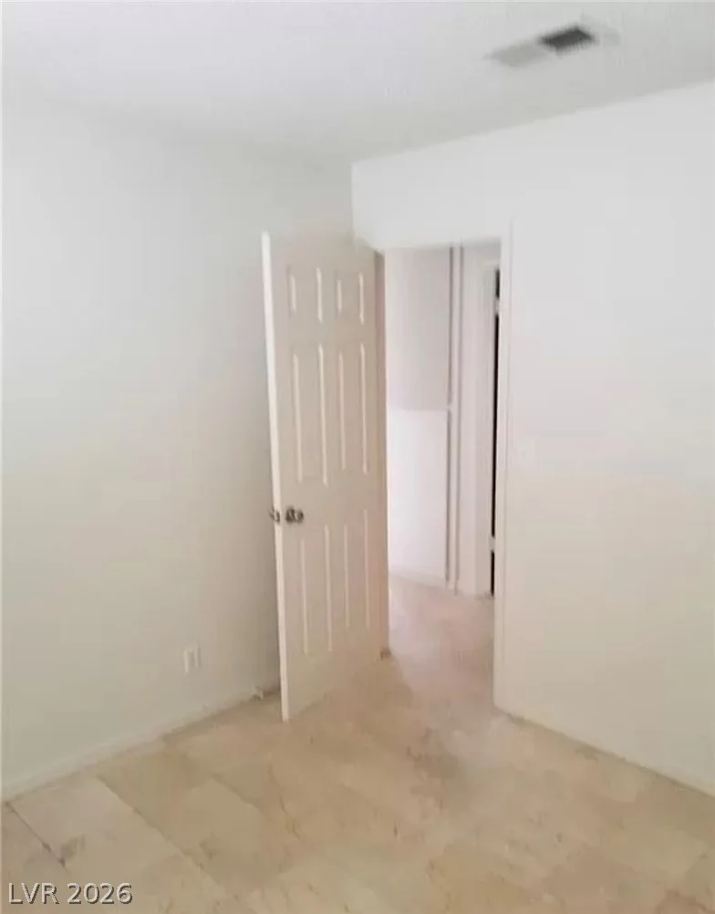 1936 ST Lawrence, Las Vegas, NV 89108