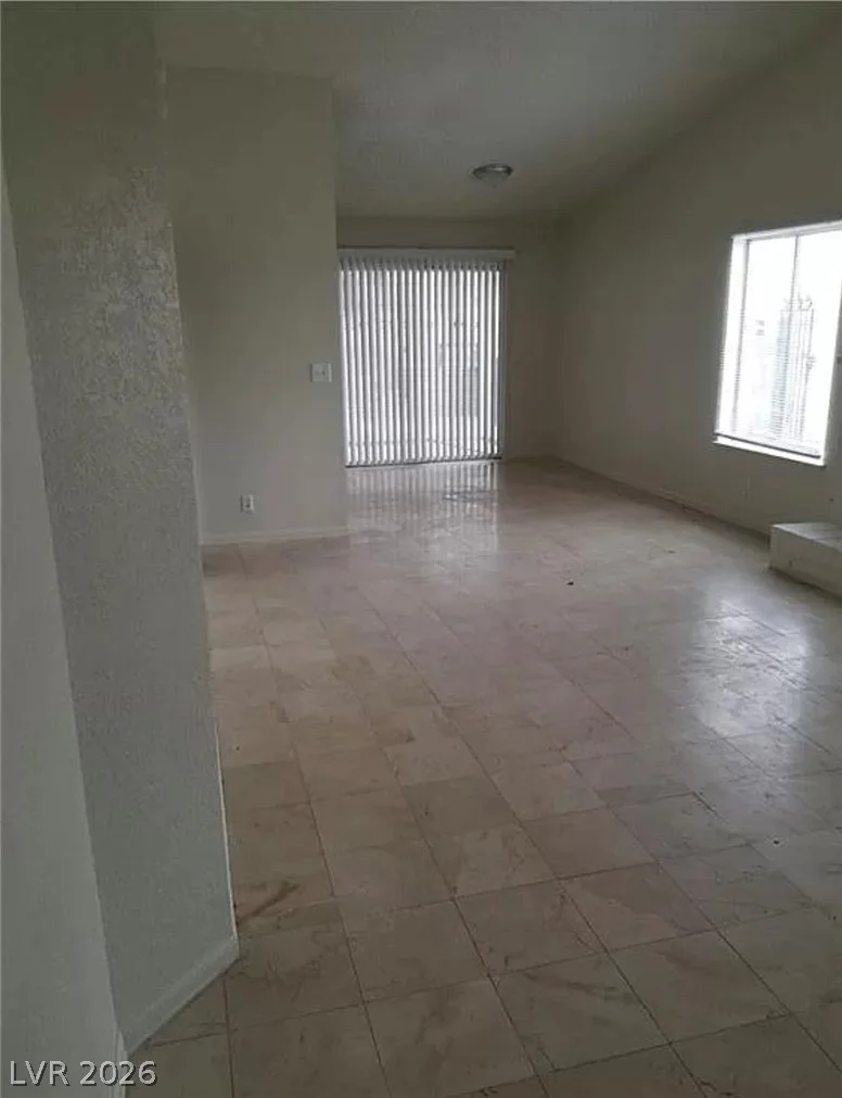 1936 ST Lawrence, Las Vegas, NV 89108