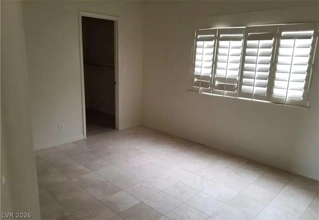 1936 ST Lawrence, Las Vegas, NV 89108
